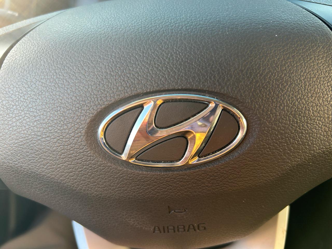 Hyundai Ioniq Plug-In Hybrid Base 2019