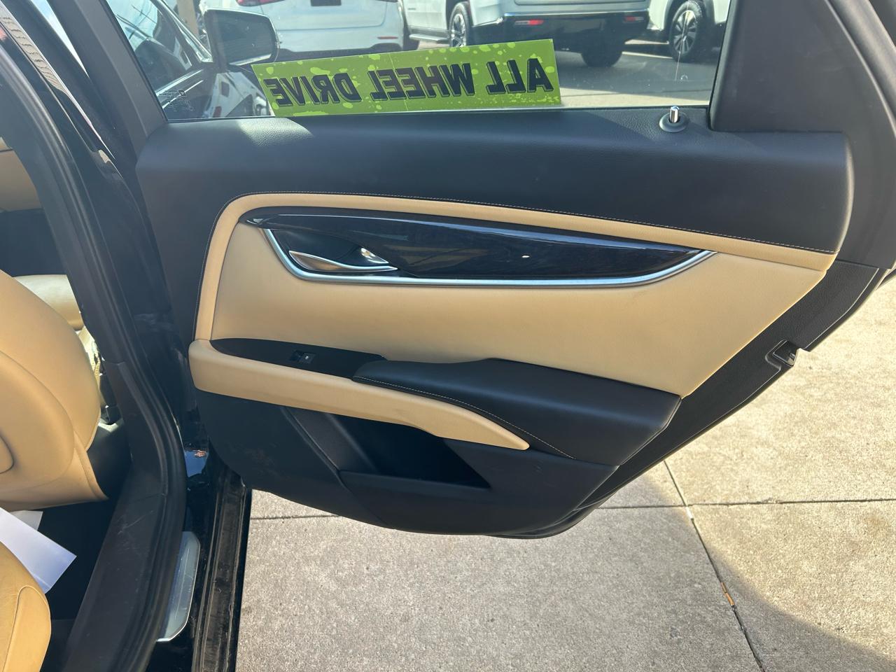 Cadillac XTS Premium AWD 2013