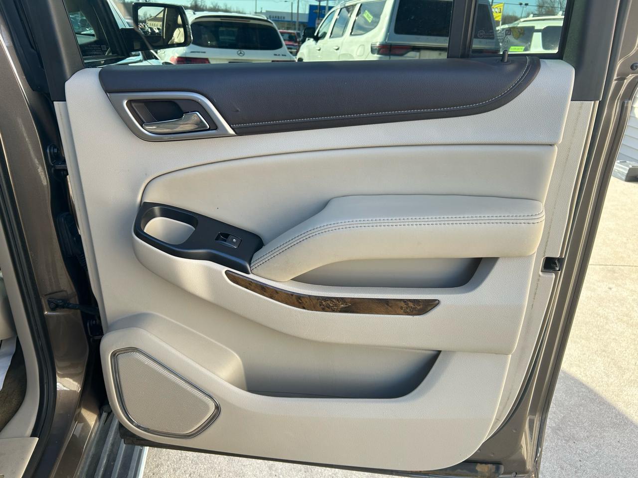 GMC Yukon XL Denali 4WD 2016