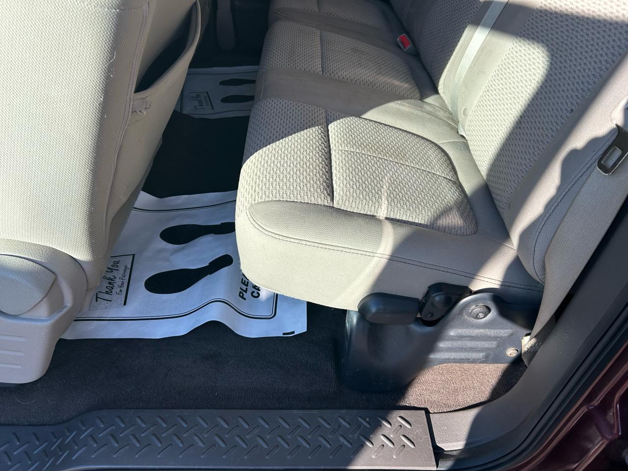 Ford F-150 XLT SuperCab 8-ft. Bed 2WD 2010