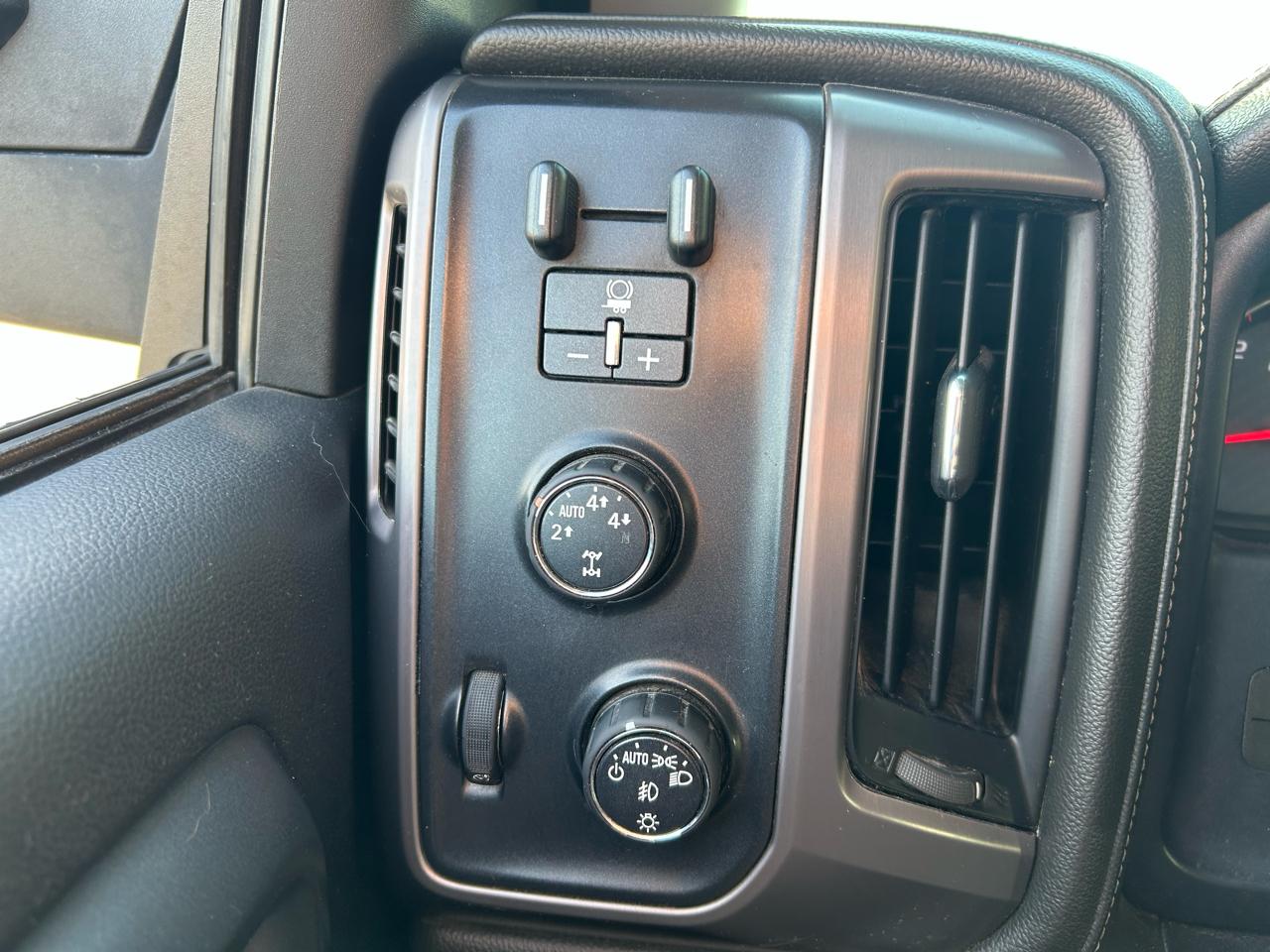 GMC Sierra 1500 SLE Double Cab 4WD 2015