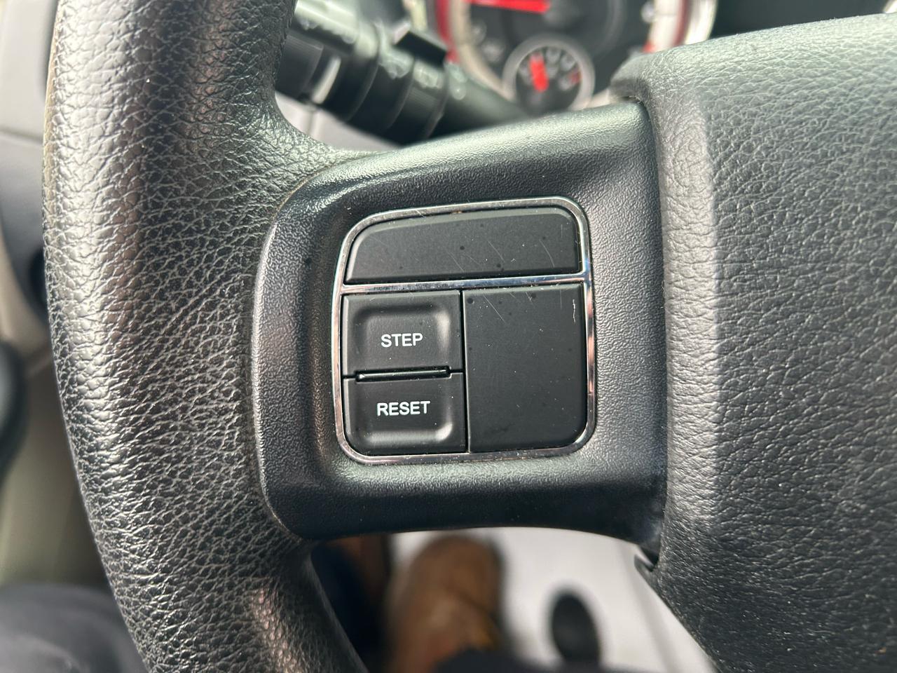 Dodge Grand Caravan SE 2015