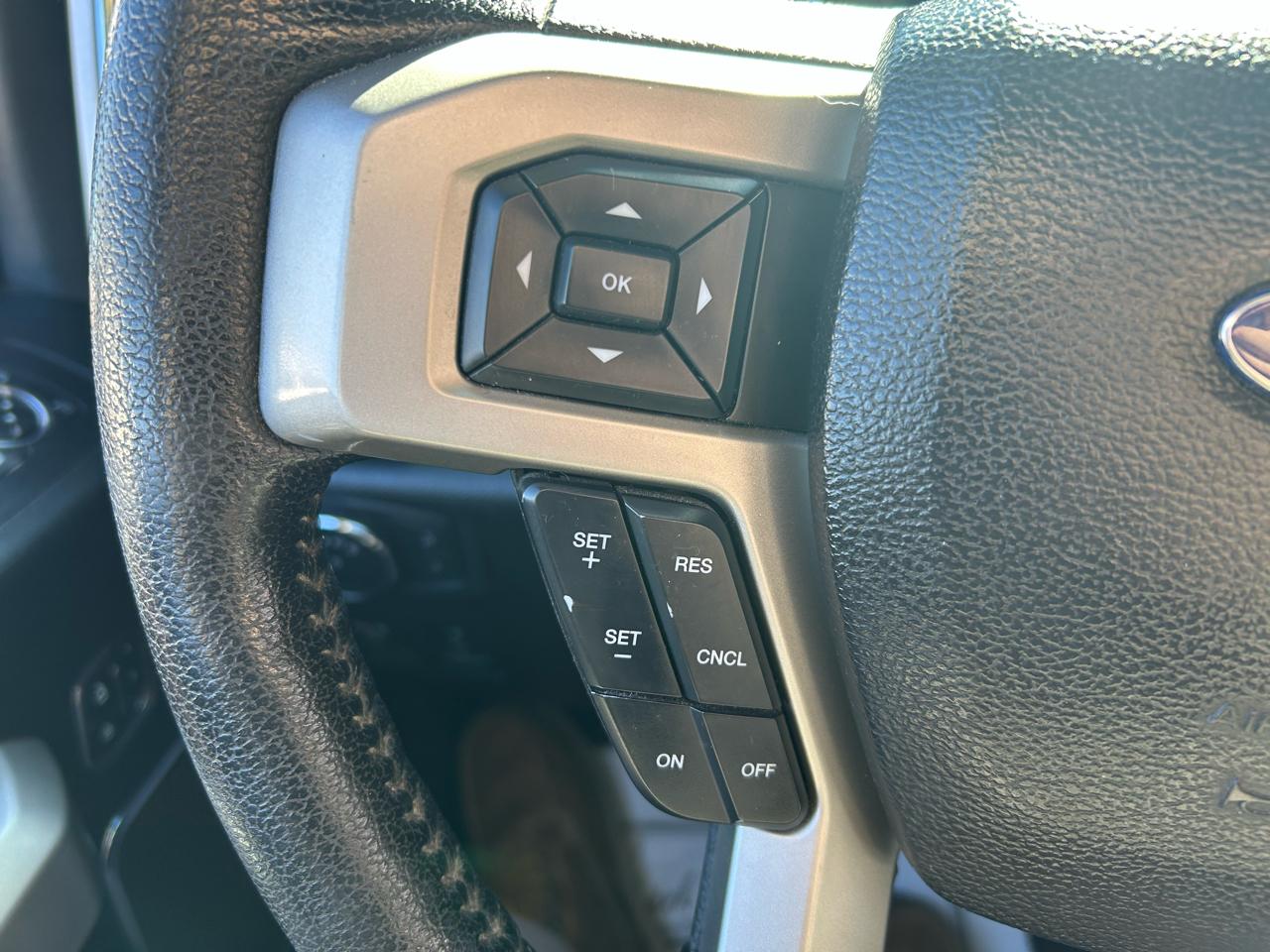 Ford F-150 Lariat SuperCrew 5.5-ft. Bed 4WD 2016