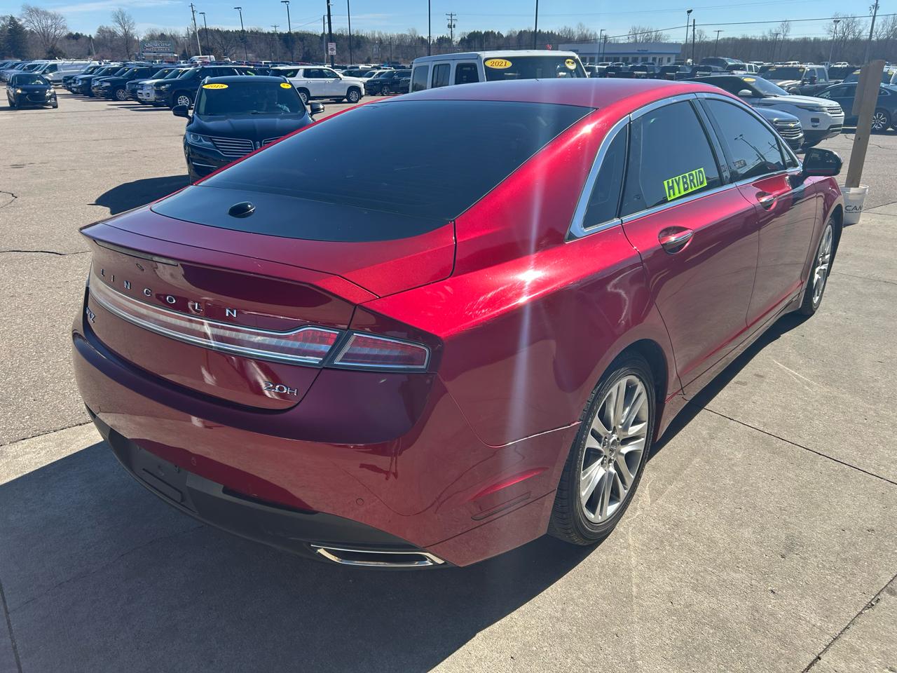 Lincoln MKZ Hybrid Sedan 2015