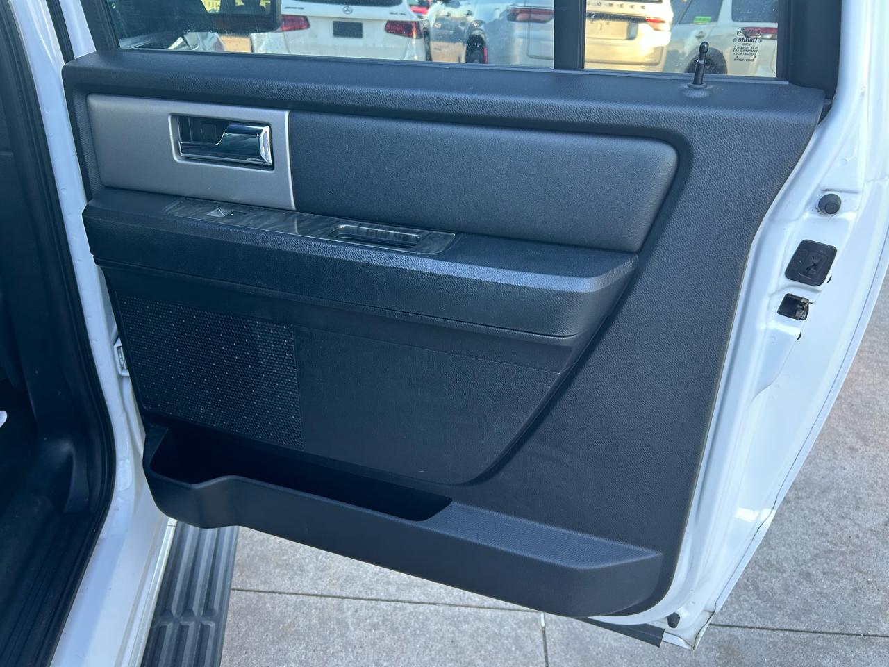 Ford Expedition EL Limited 4WD 2017