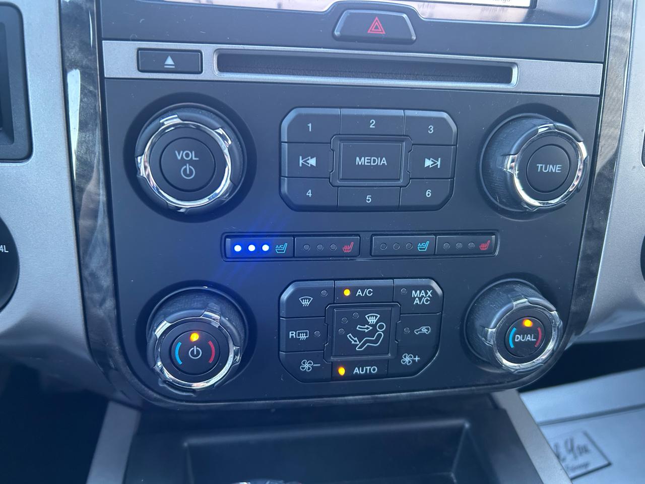 Ford Expedition EL Limited 4WD 2017