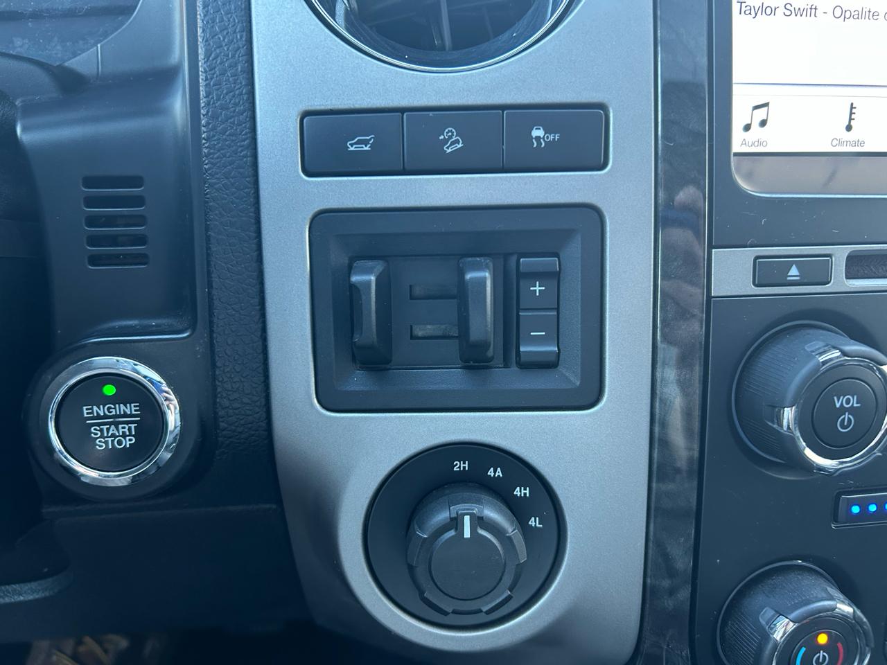 Ford Expedition EL Limited 4WD 2017