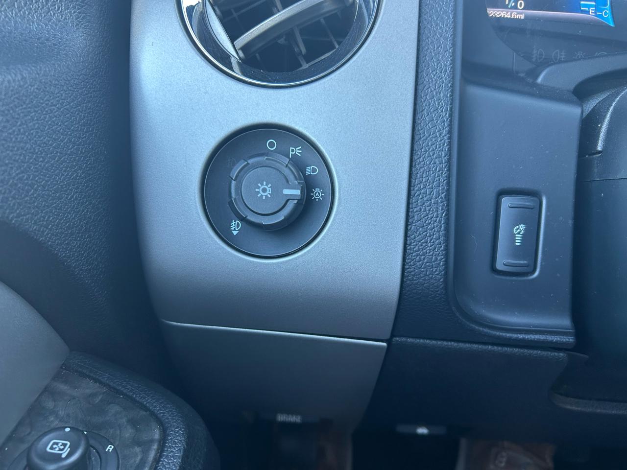 Ford Expedition EL Limited 4WD 2017