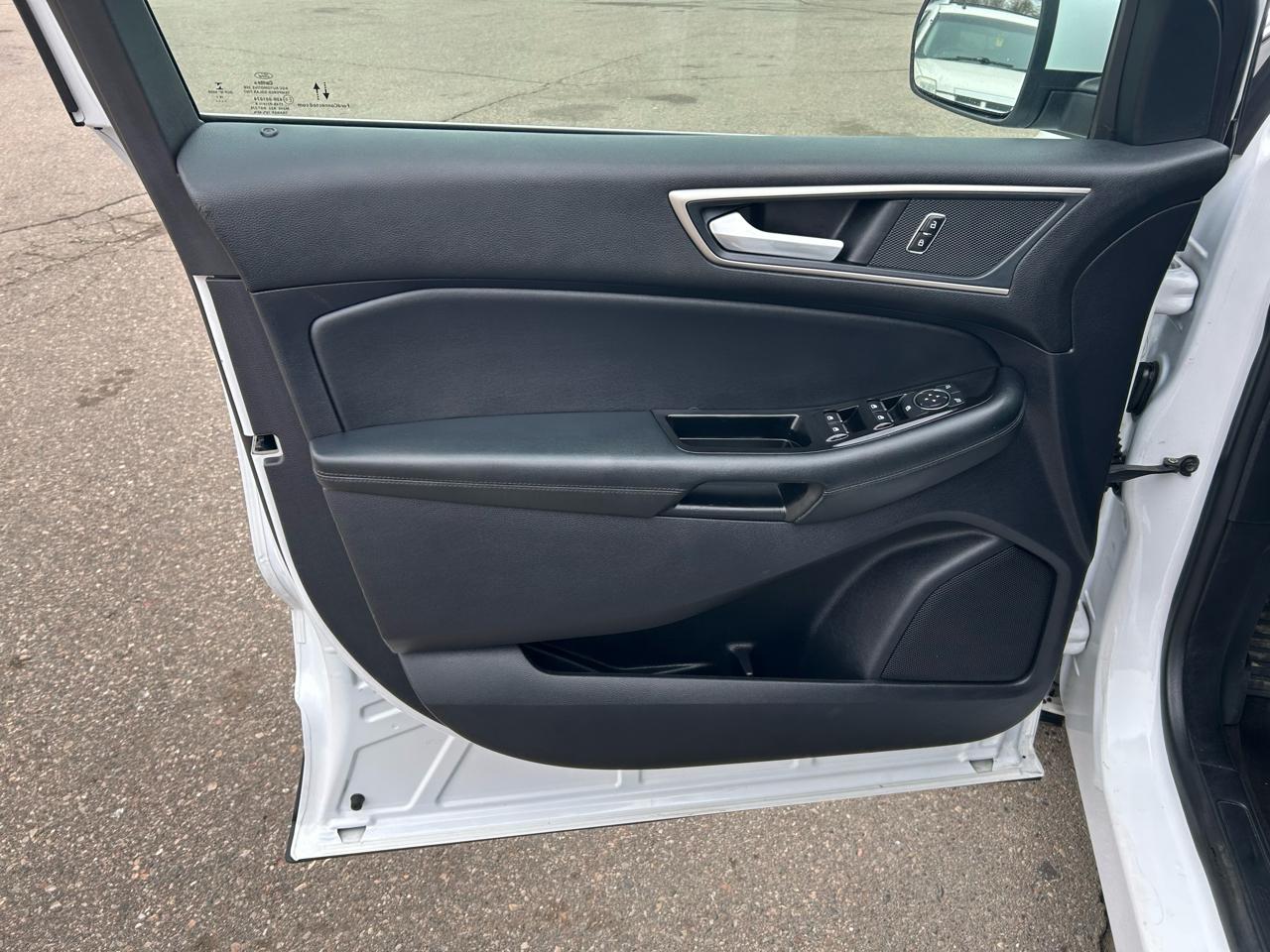 Ford Edge SEL FWD 2020