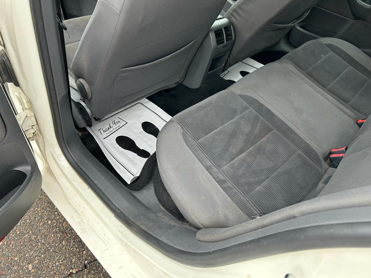 Volkswagen Jetta S 2008