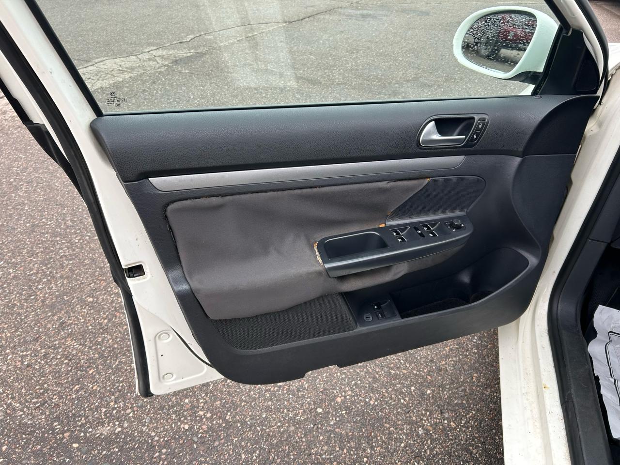 Volkswagen Jetta S 2008