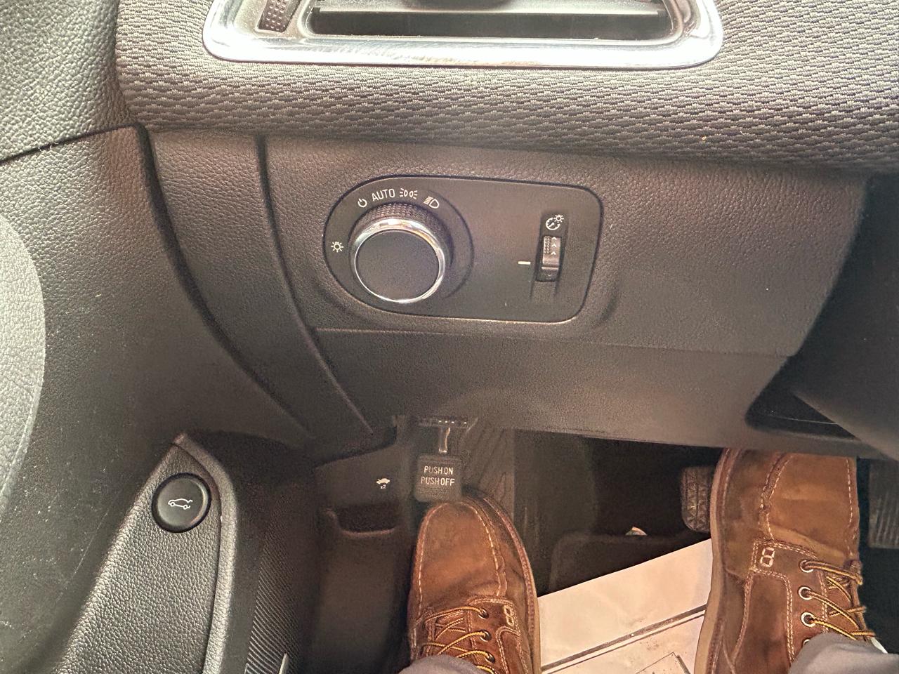 Chevrolet Cruze LT Auto 2017