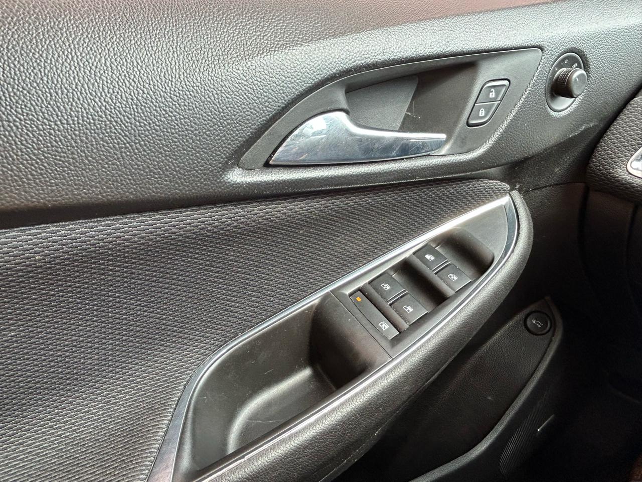 Chevrolet Cruze LT Auto 2017