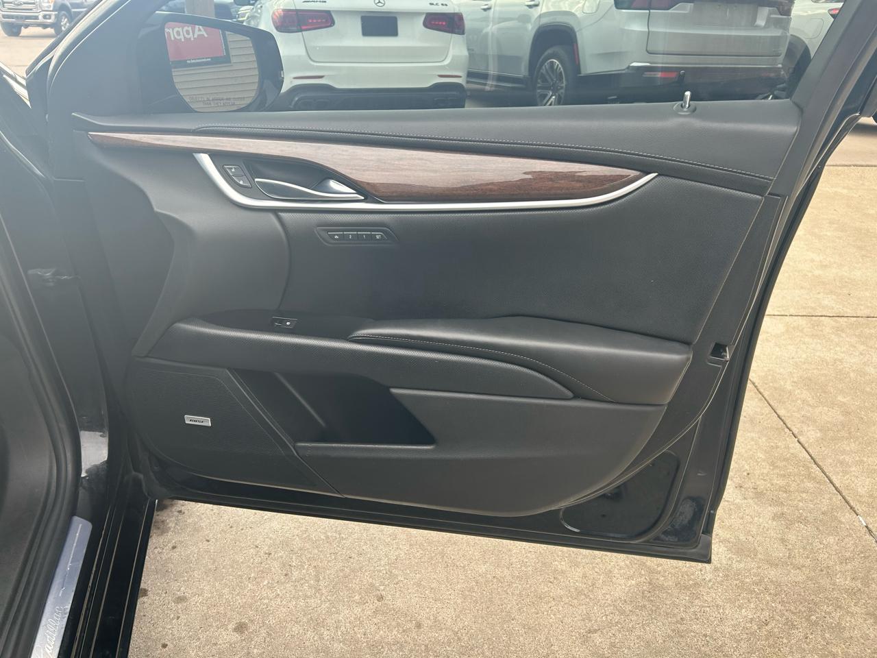 Cadillac XTS Luxury FWD 2015