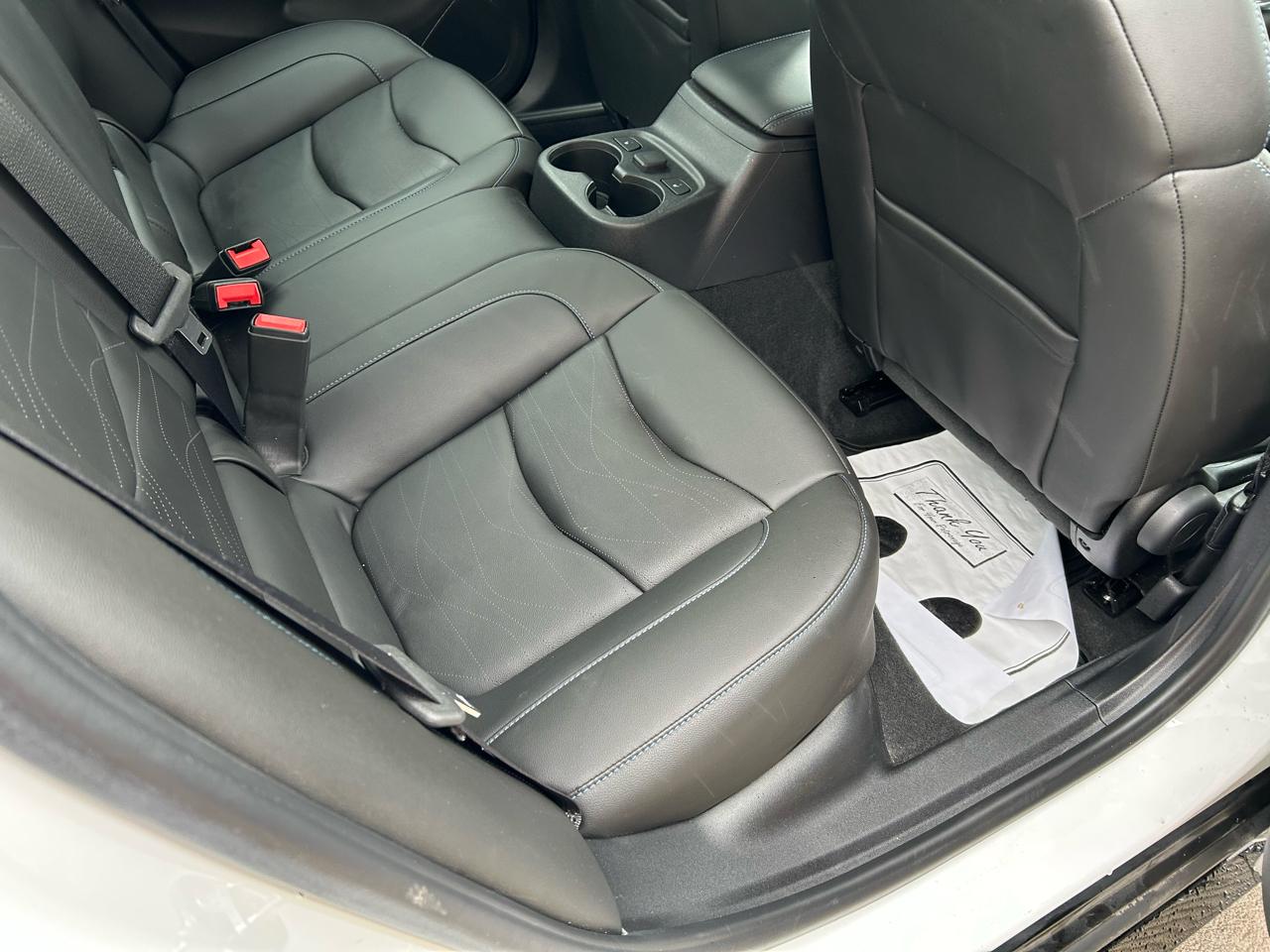 Chevrolet Volt Premier w/ Standard Emission Package 2019