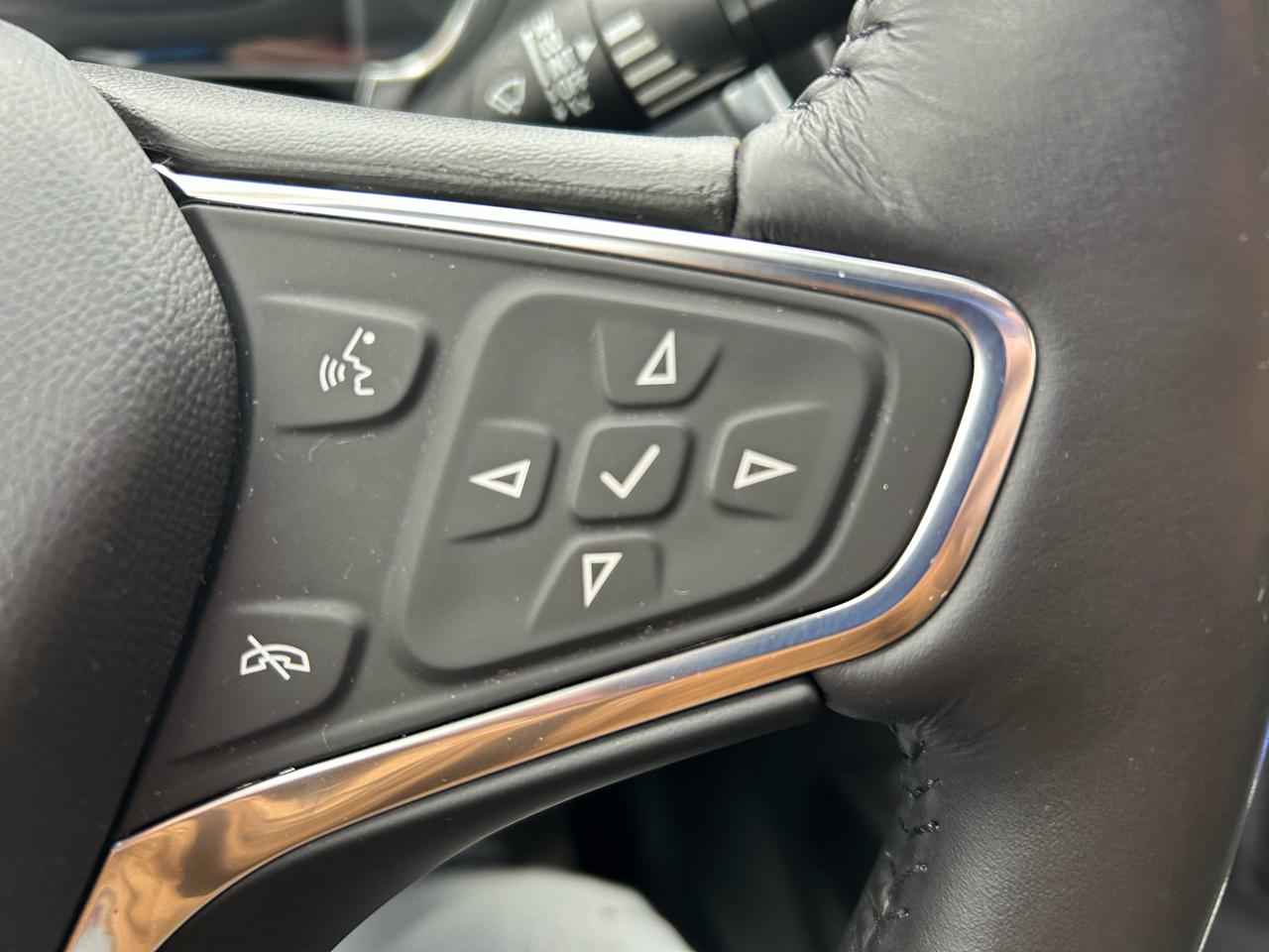 Chevrolet Volt Premier w/ Standard Emission Package 2019