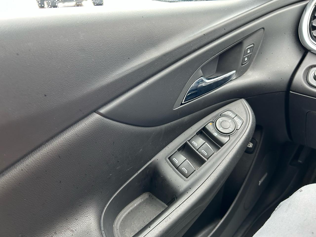 Chevrolet Volt Premier w/ Standard Emission Package 2019