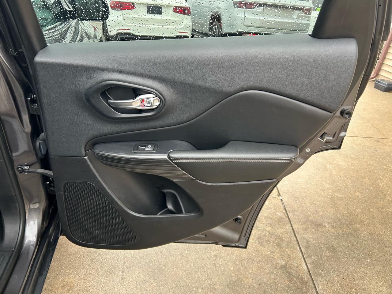 Jeep Cherokee Limited 4WD 2015