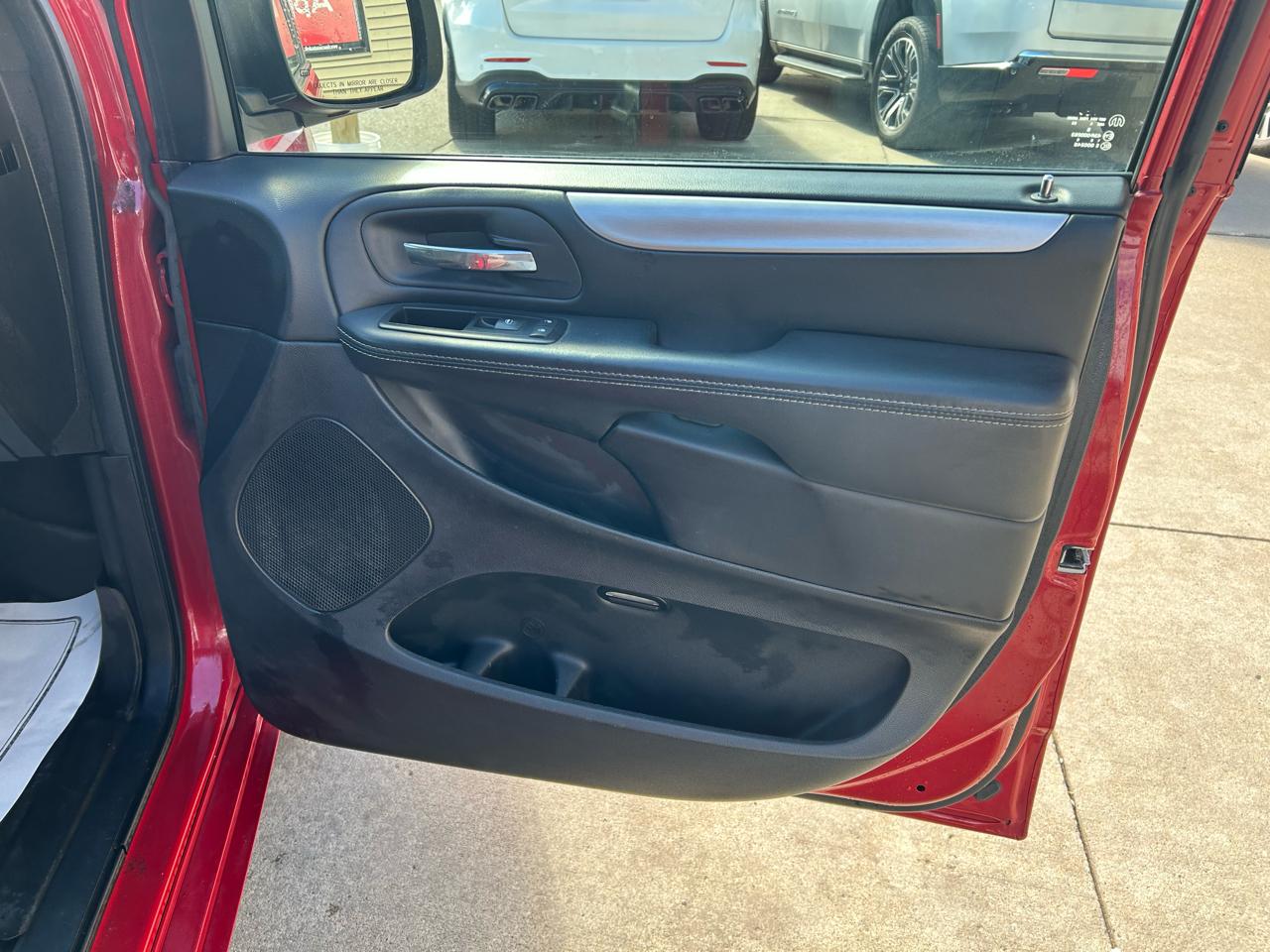 Dodge Grand Caravan SXT 2015