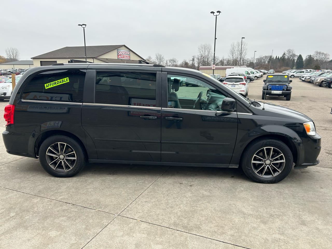 Dodge Grand Caravan SXT 2017