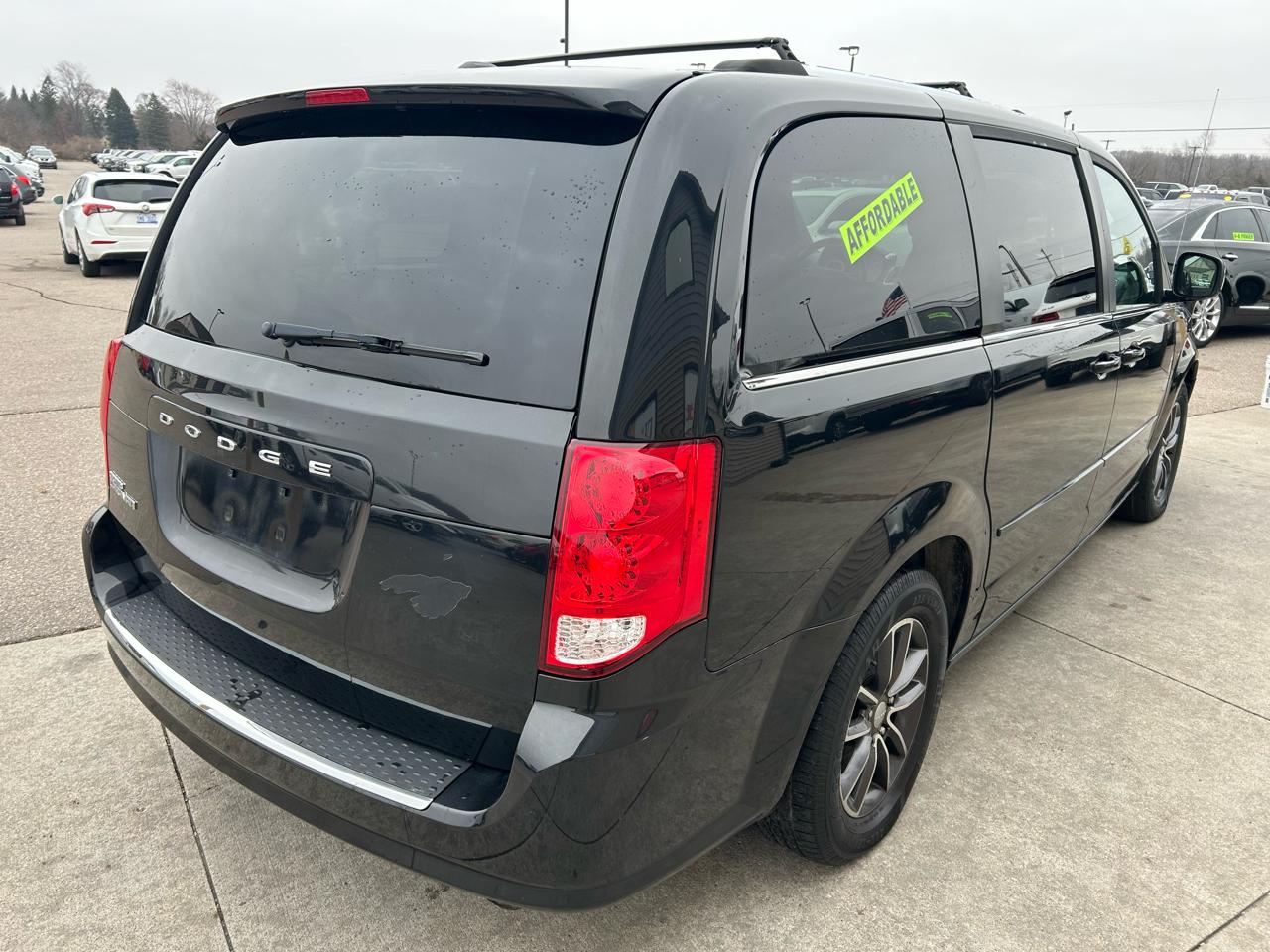 Dodge Grand Caravan SXT 2017