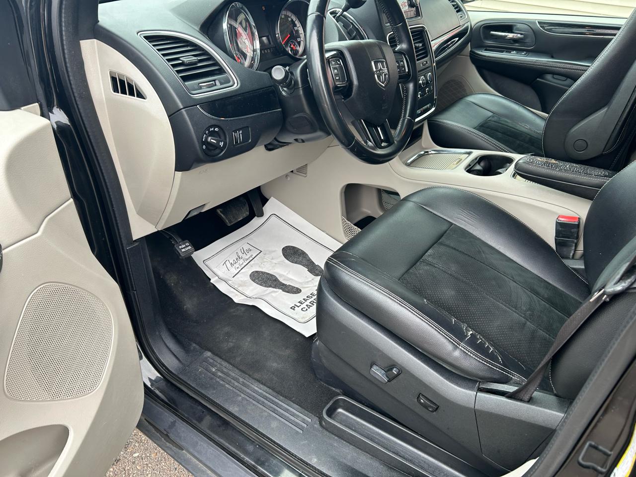 Dodge Grand Caravan SXT 2017