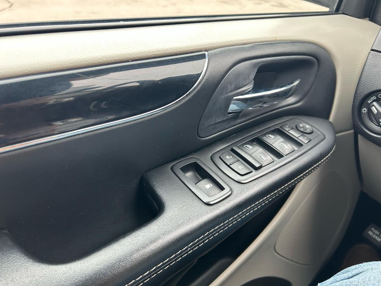 Dodge Grand Caravan SXT 2017