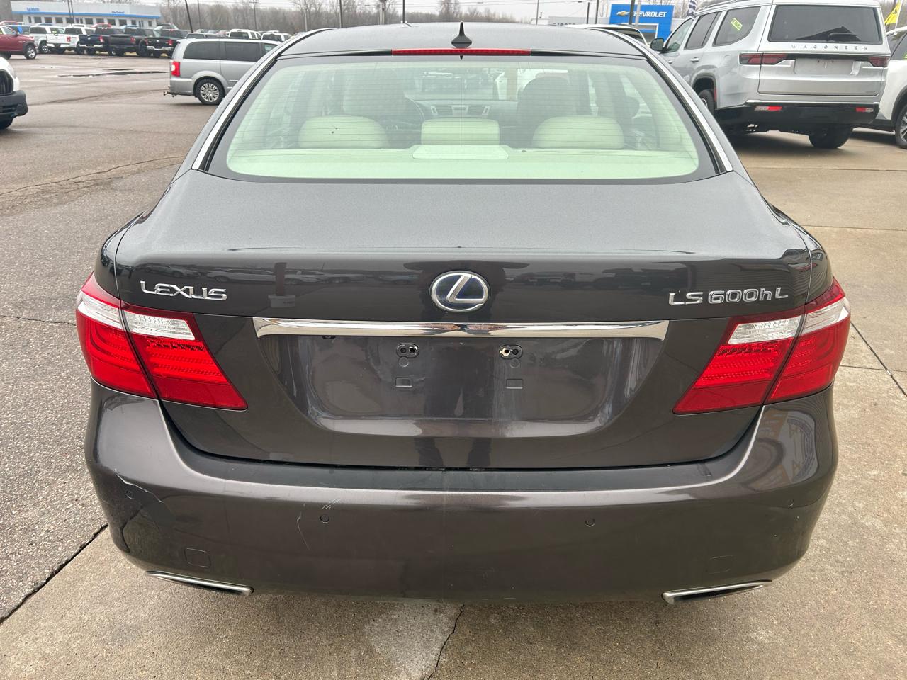 Lexus LS 600h L Luxury Sedan 2008