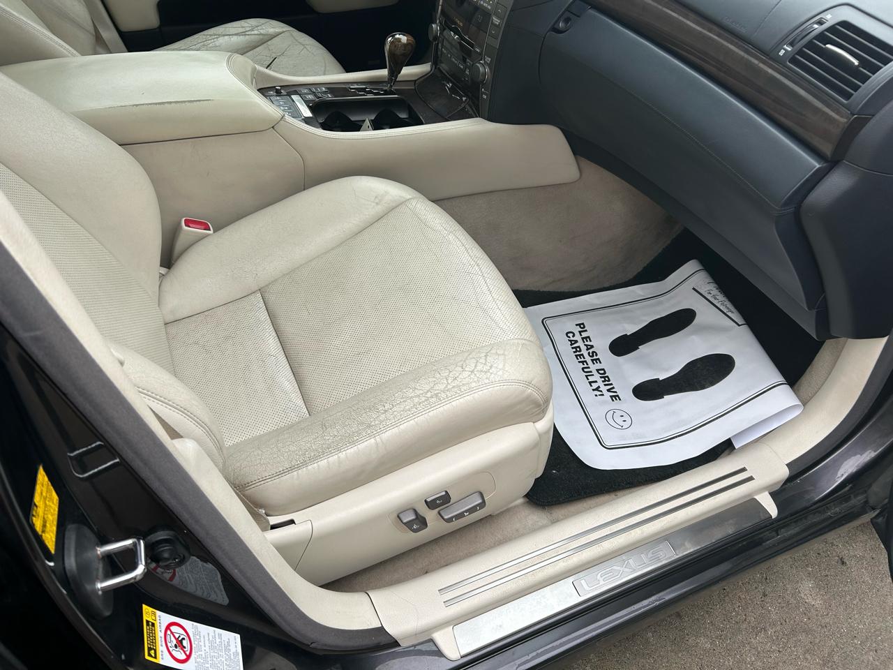 Lexus LS 600h L Luxury Sedan 2008