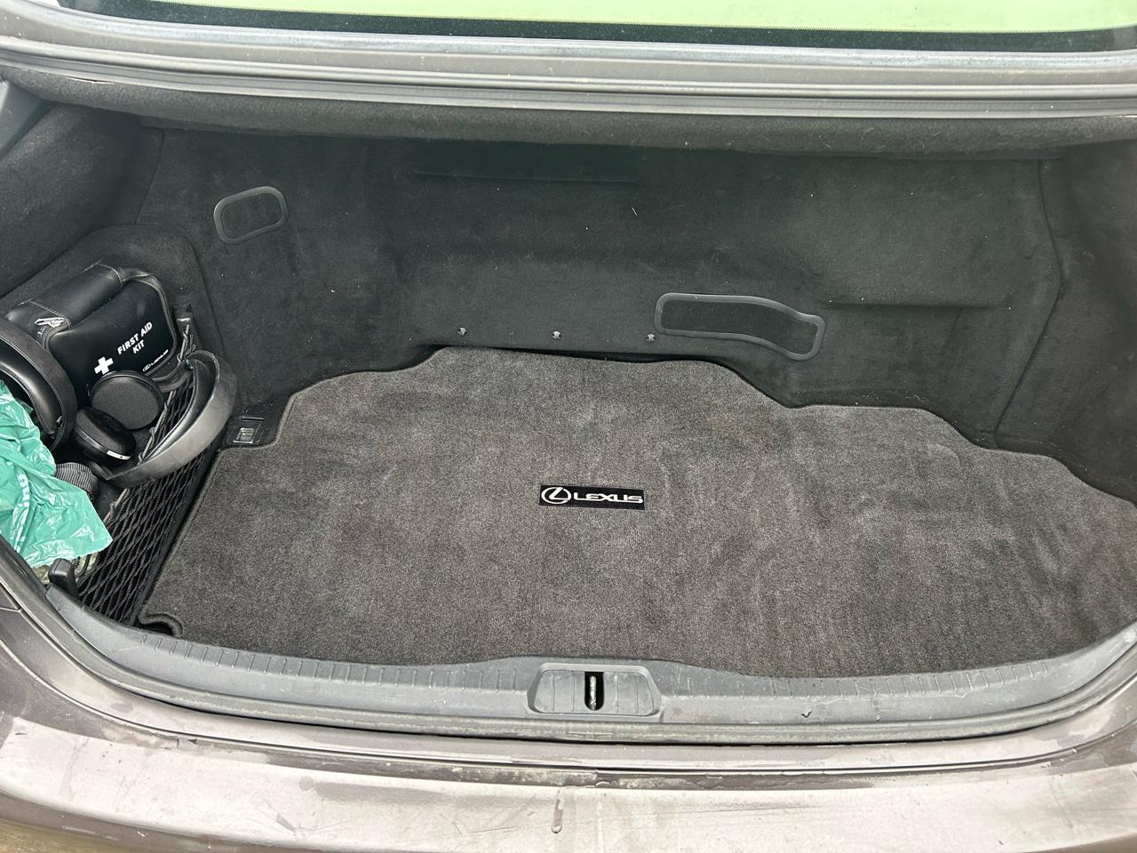 Lexus LS 600h L Luxury Sedan 2008