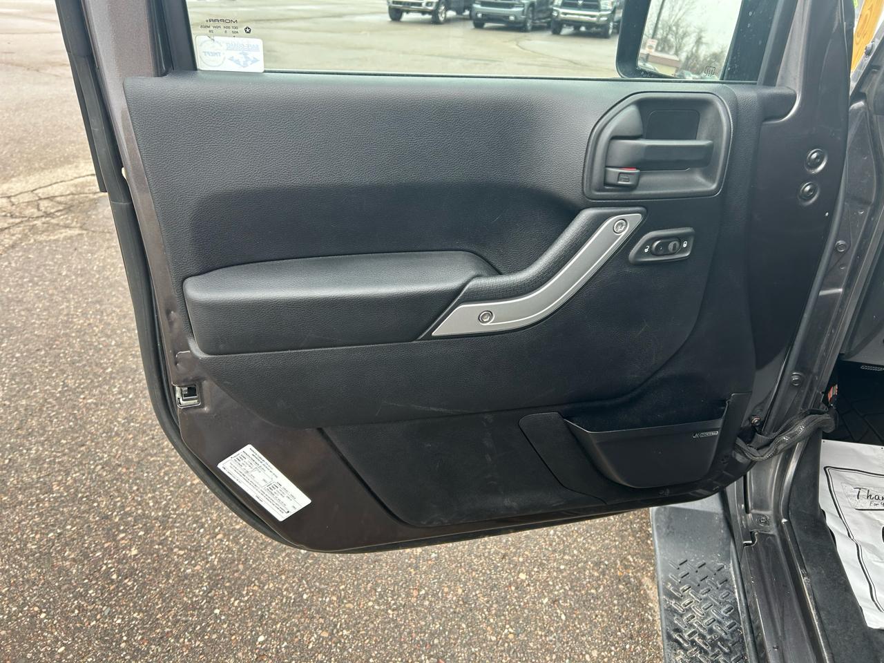 Jeep Wrangler Unlimited Sahara 4WD 2016