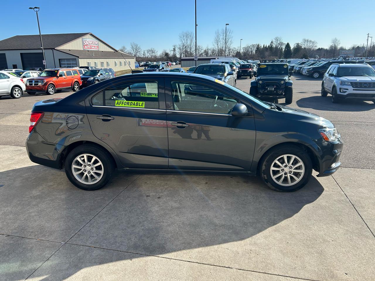 Chevrolet Sonic LT Auto Sedan 2017