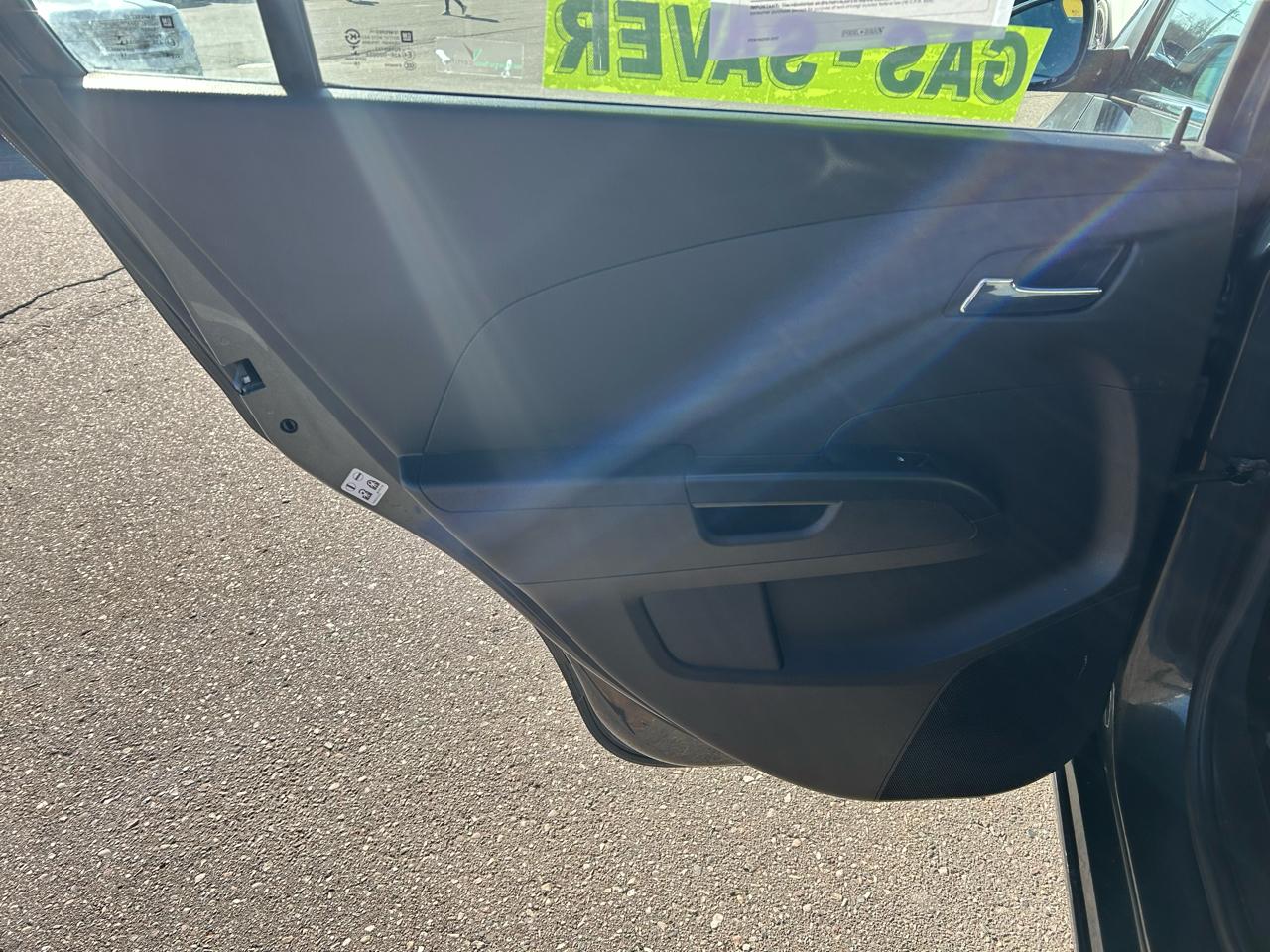 Chevrolet Sonic LT Auto Sedan 2017