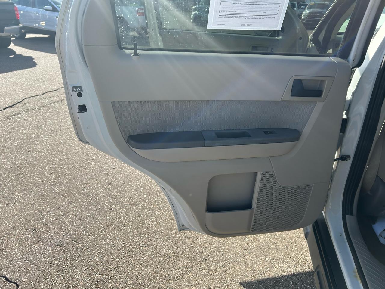 Ford Escape XLT 4WD 2012