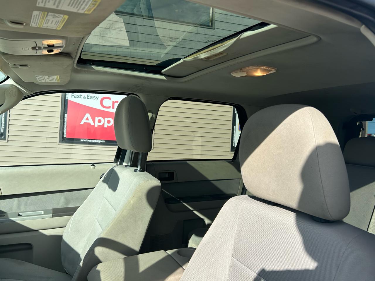 Ford Escape XLT 4WD 2012