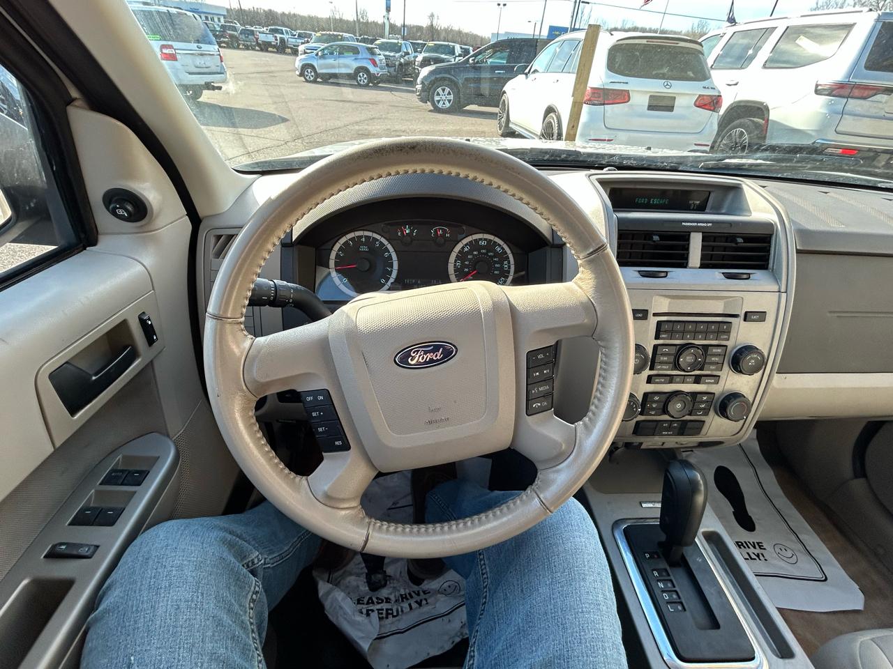 Ford Escape XLT 4WD 2012