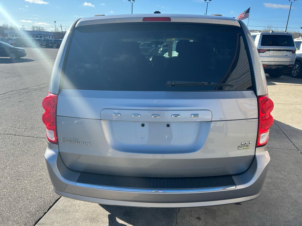 Dodge Grand Caravan SE 2014