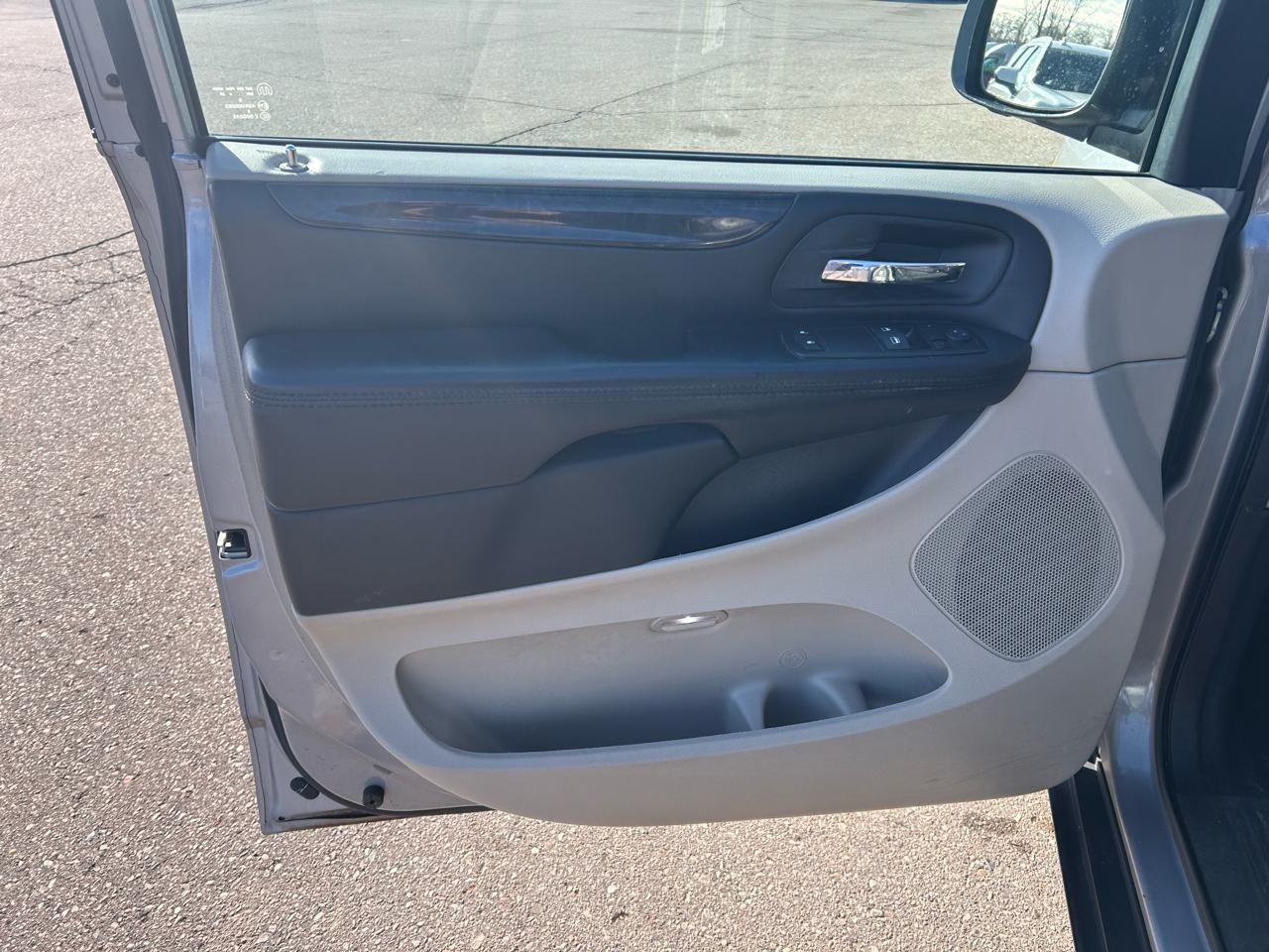 Dodge Grand Caravan SE 2014