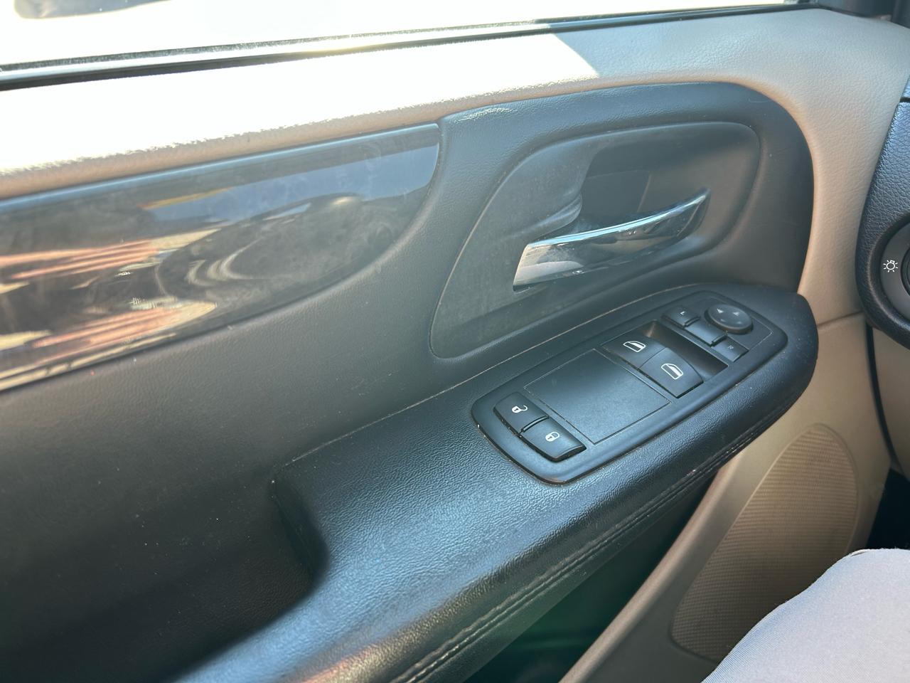 Dodge Grand Caravan SE 2014