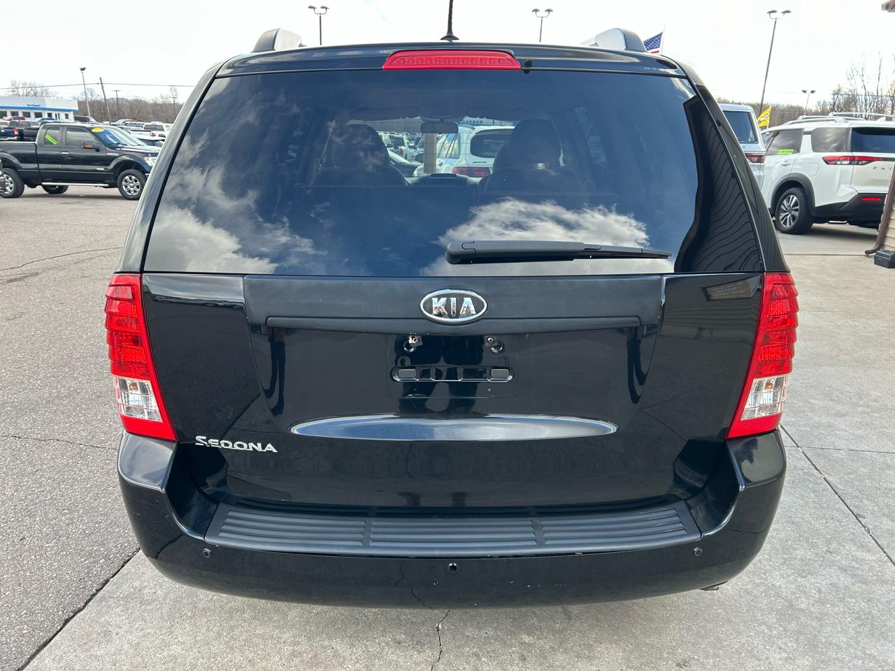 Kia Sedona LX LWB 2012