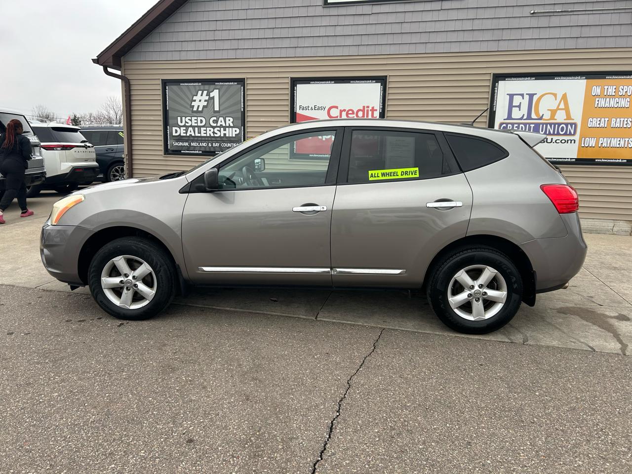 Nissan Rogue S AWD 2012