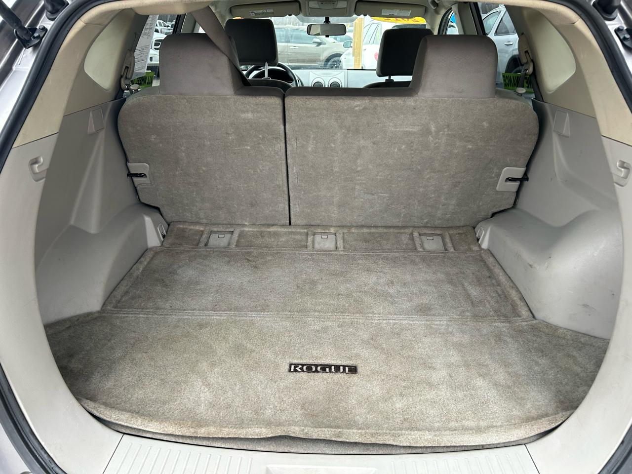 Nissan Rogue S AWD 2012