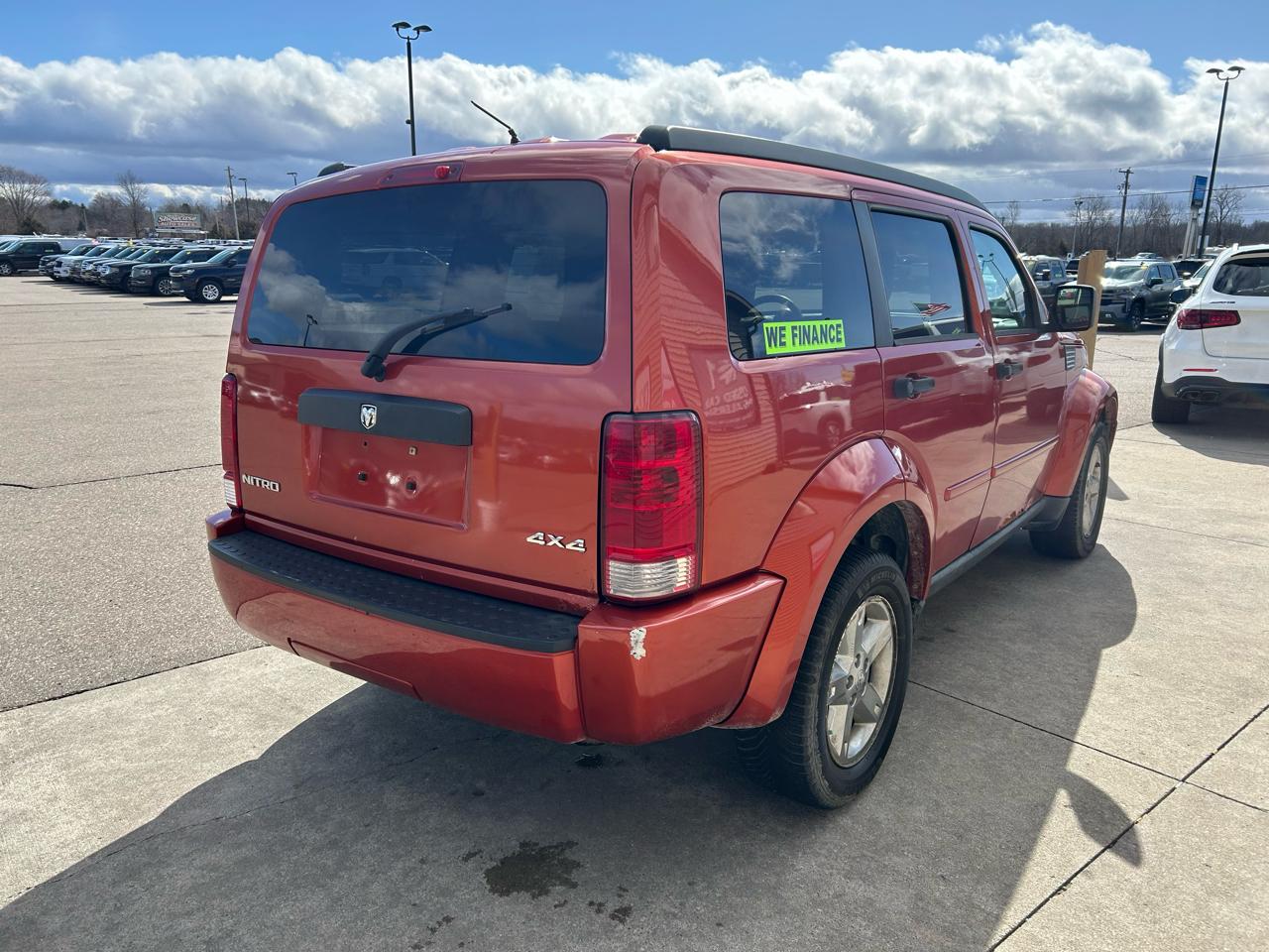 Dodge Nitro SXT 4WD 2008