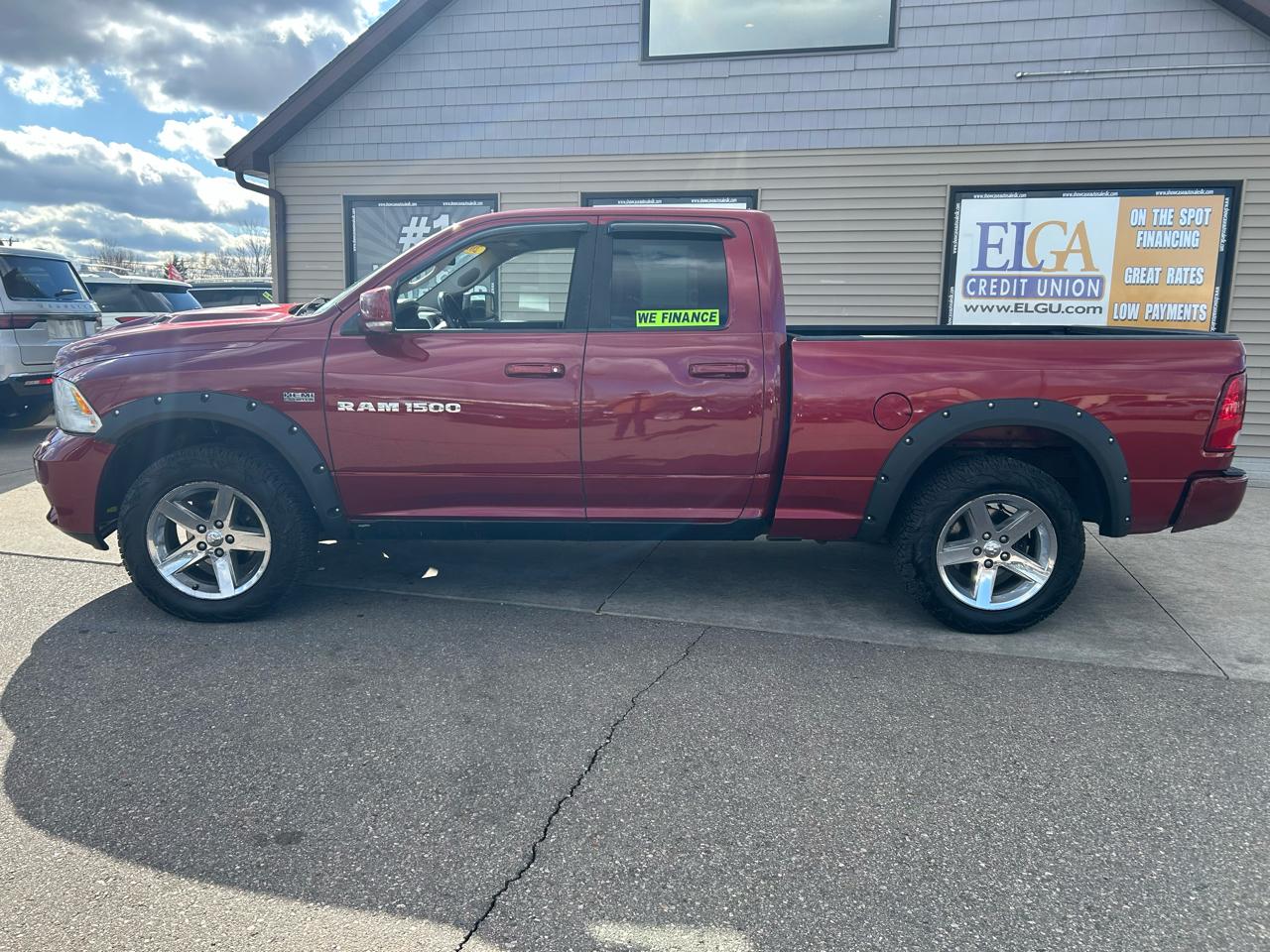 RAM 1500 Sport Quad Cab 4WD 2012