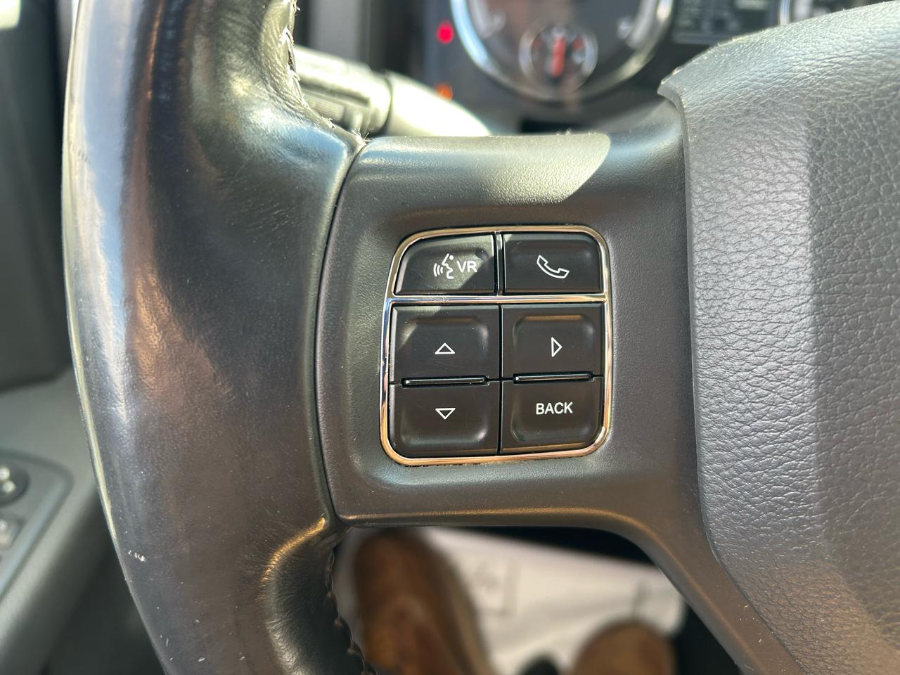 RAM 1500 Sport Quad Cab 4WD 2012