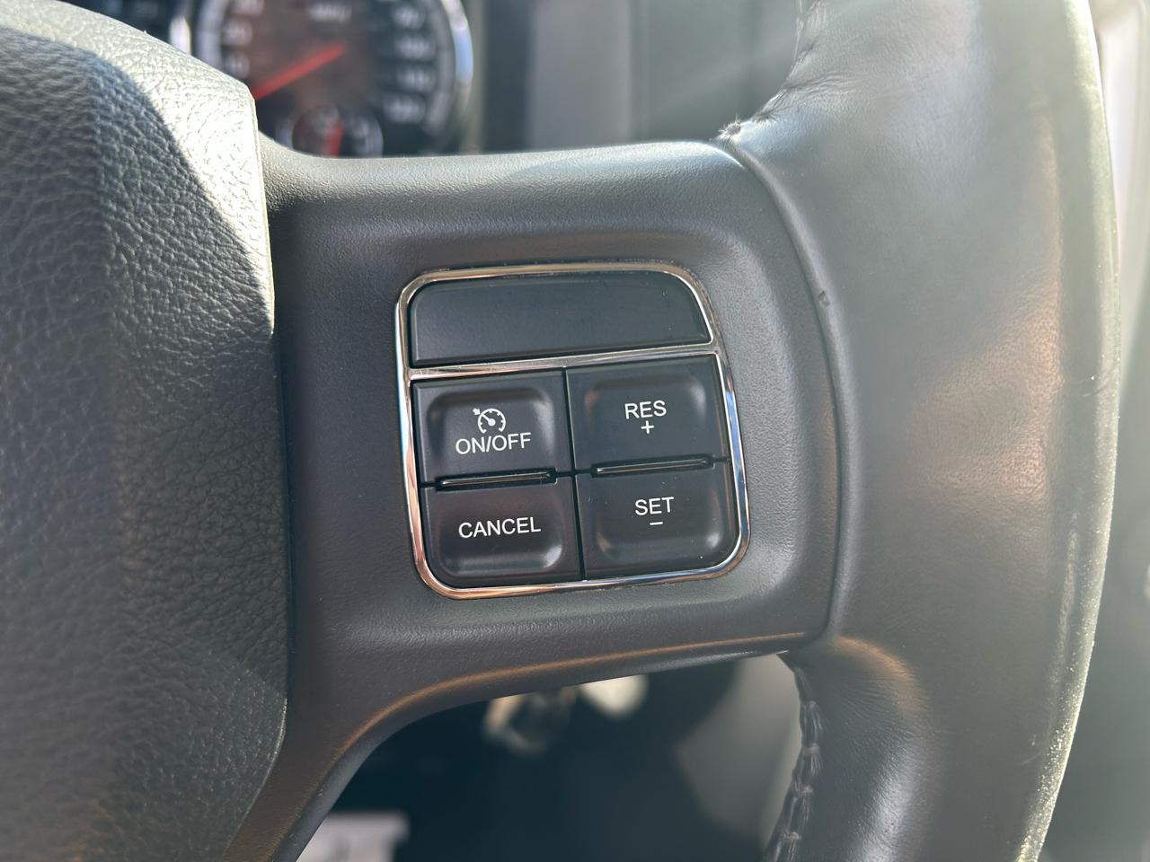 RAM 1500 Sport Quad Cab 4WD 2012