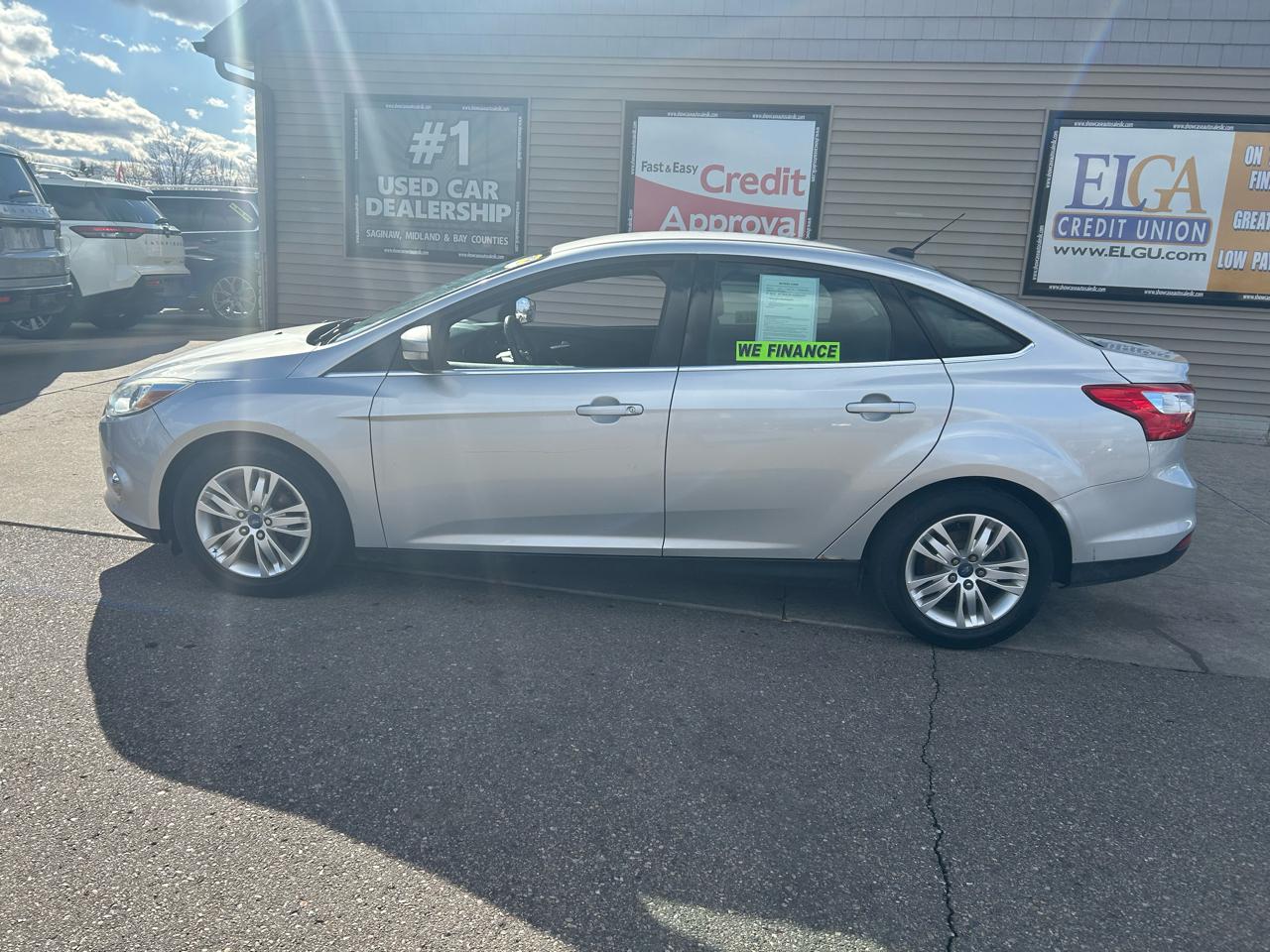 Ford Focus SEL Sedan 2012