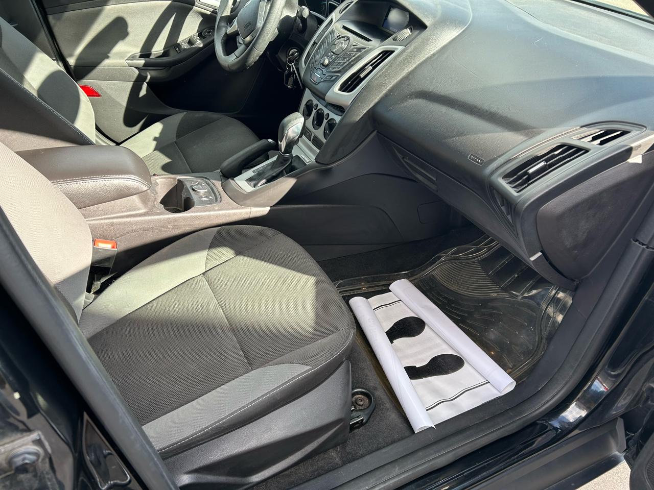 Ford Focus SE Sedan 2014