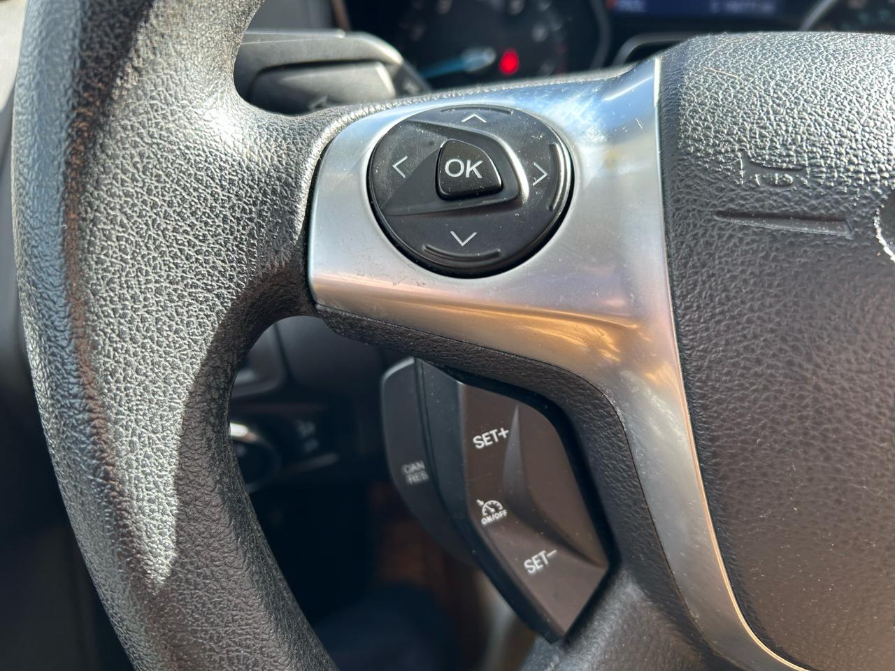 Ford Focus SE Sedan 2014