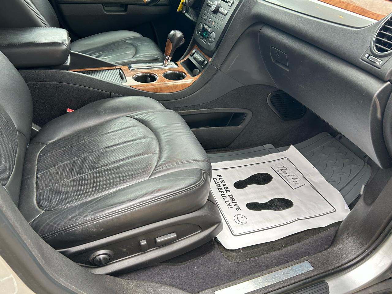 Buick Enclave Leather AWD 2012